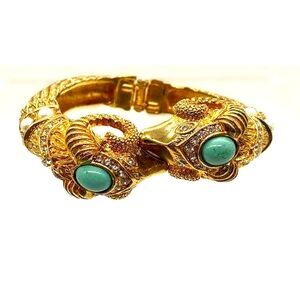 Vintage bracelet Gold Tone Ram Heads Statement Hinged Janice Girardi faux pearl